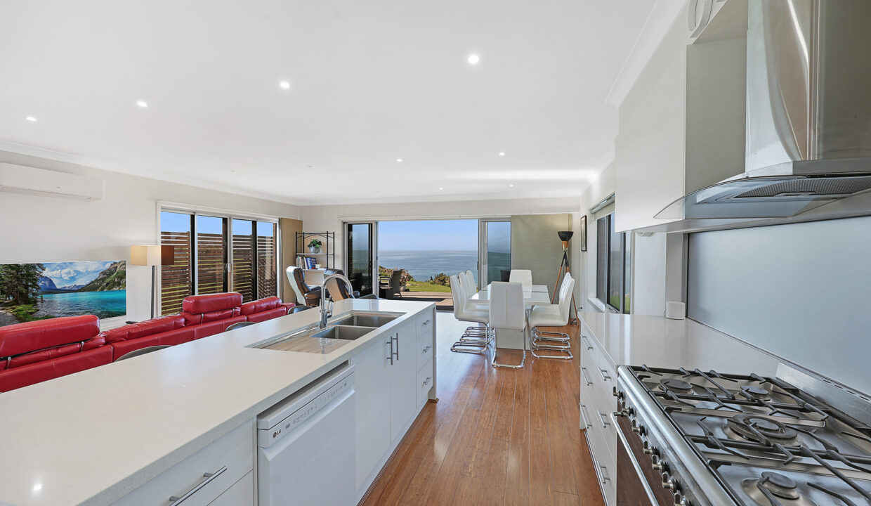 002_Open2view_ID1013418-11A_Seaview_Terrace