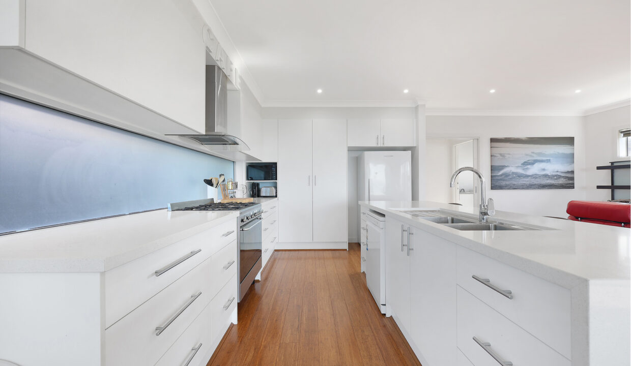 007_Open2view_ID1013418-11A_Seaview_Terrace