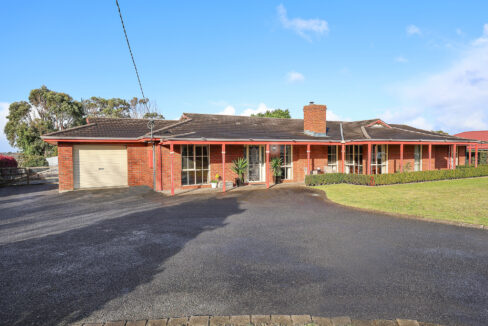 002_Open2view_ID1026276-16_Parkers_Road