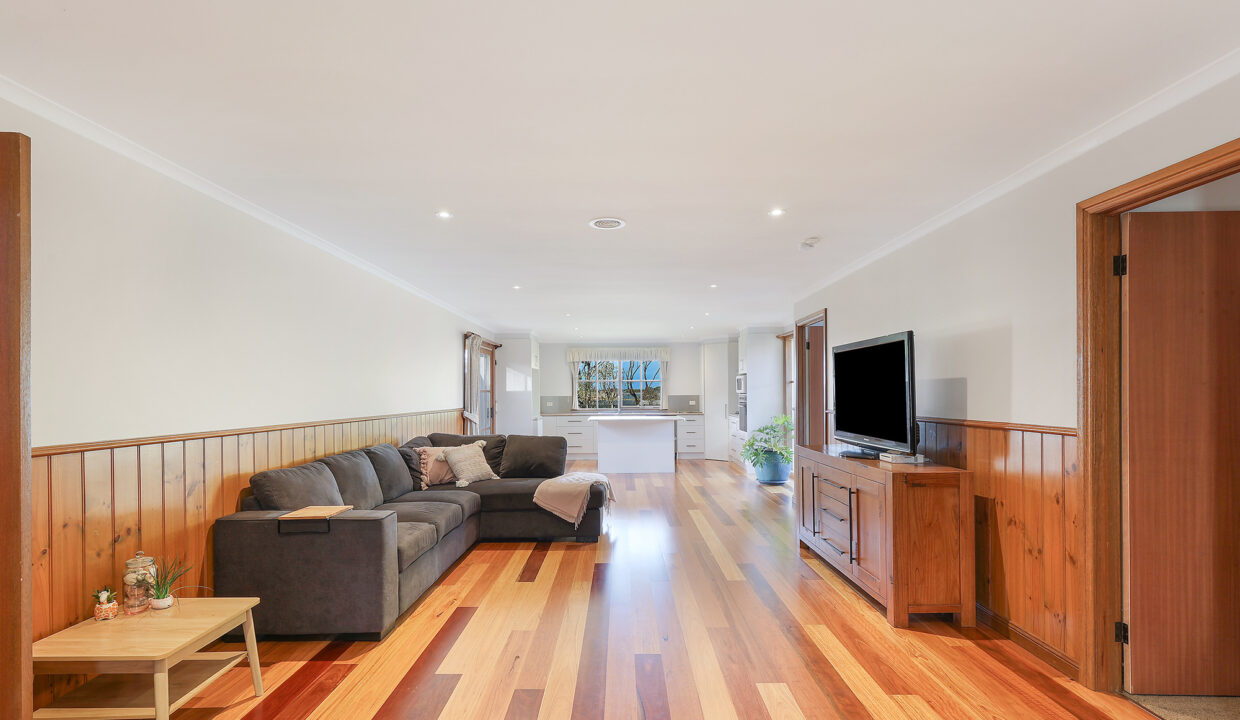 004_Open2view_ID1026276-16_Parkers_Road