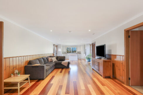 004_Open2view_ID1026276-16_Parkers_Road