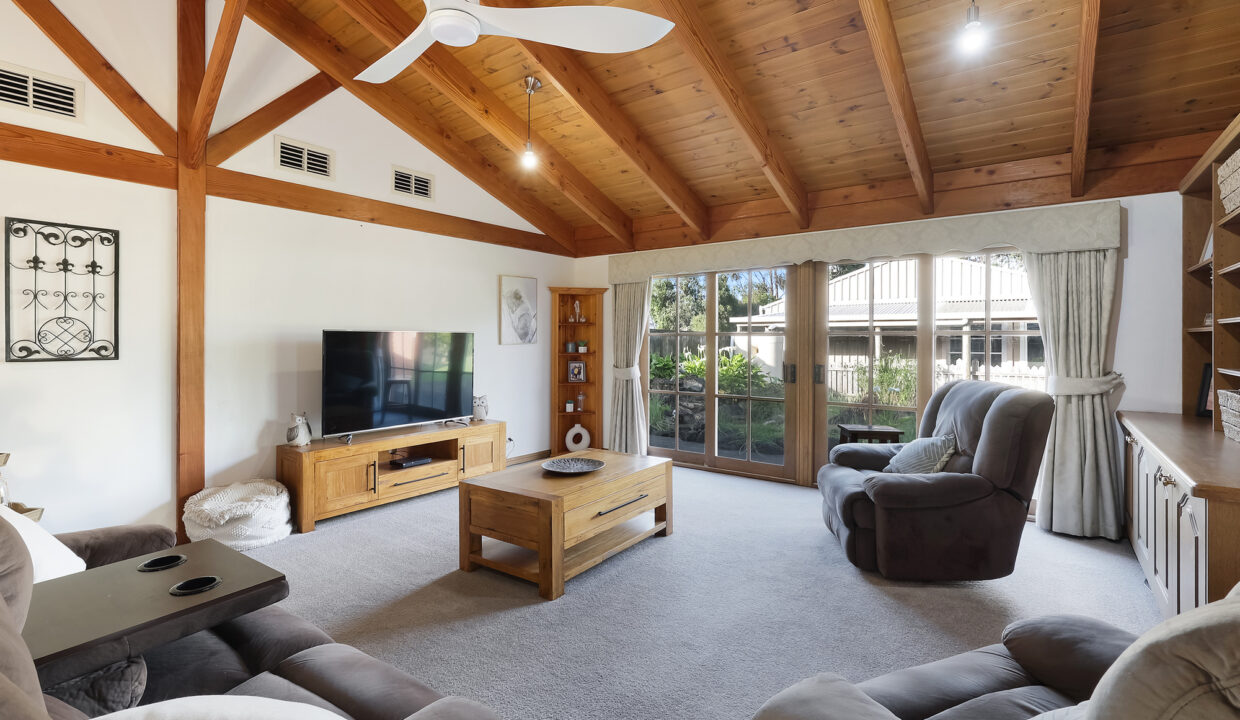 009_Open2view_ID1026276-16_Parkers_Road