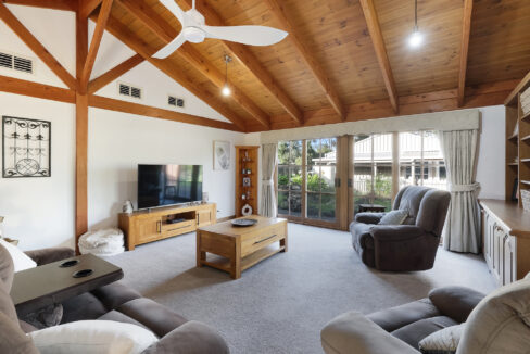 009_Open2view_ID1026276-16_Parkers_Road