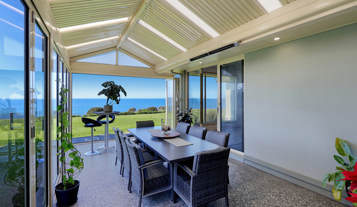 002_Open2view_ID1028797-1_Seaview_Terrace