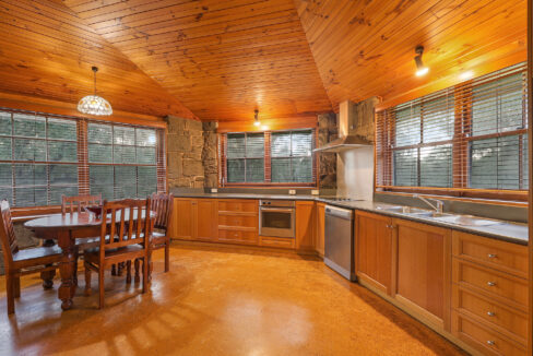 012_Open2view_ID1028298-207_Blackers_Road